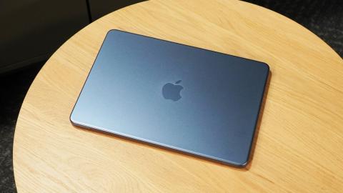 苹果50年“快节奏+敢打破一切”的风格,最终造就了MacBook Neo