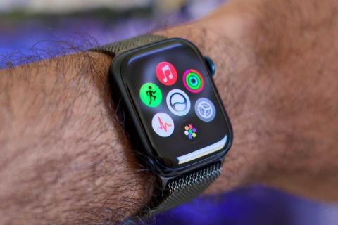 爱用数码表冠切后台的人,先别急着升 watchOS 27